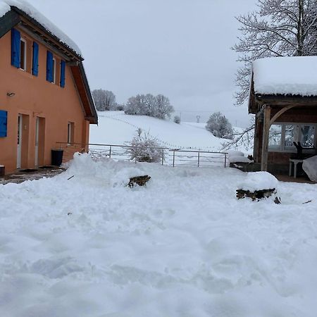 Bed and Breakfast Le Moulin Des Oyes Censeau Экстерьер фото