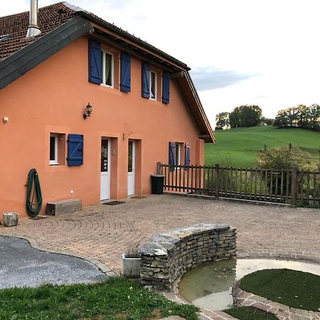 Bed and Breakfast Le Moulin Des Oyes Censeau Экстерьер фото