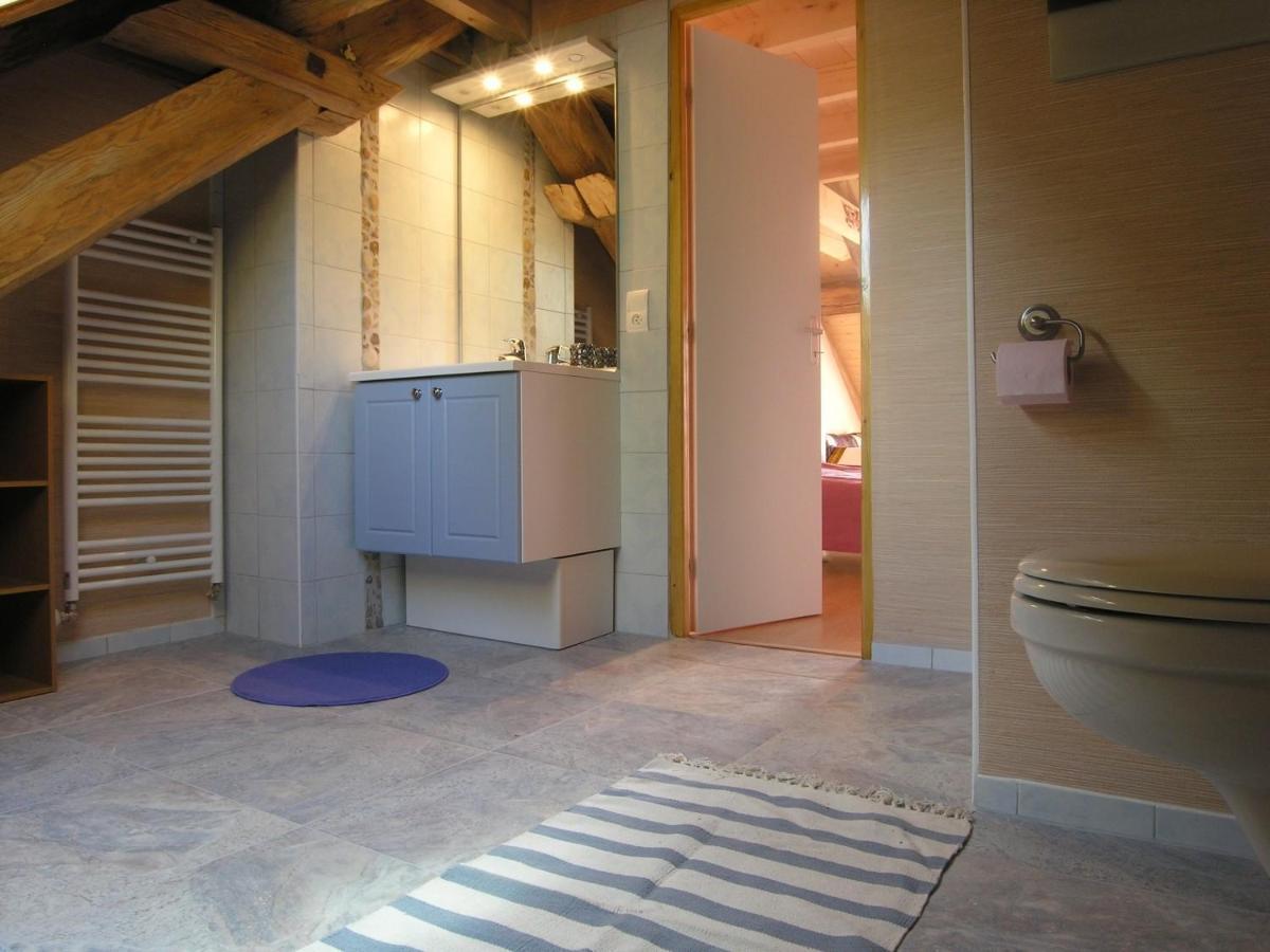 Bed and Breakfast Le Moulin Des Oyes Censeau Экстерьер фото